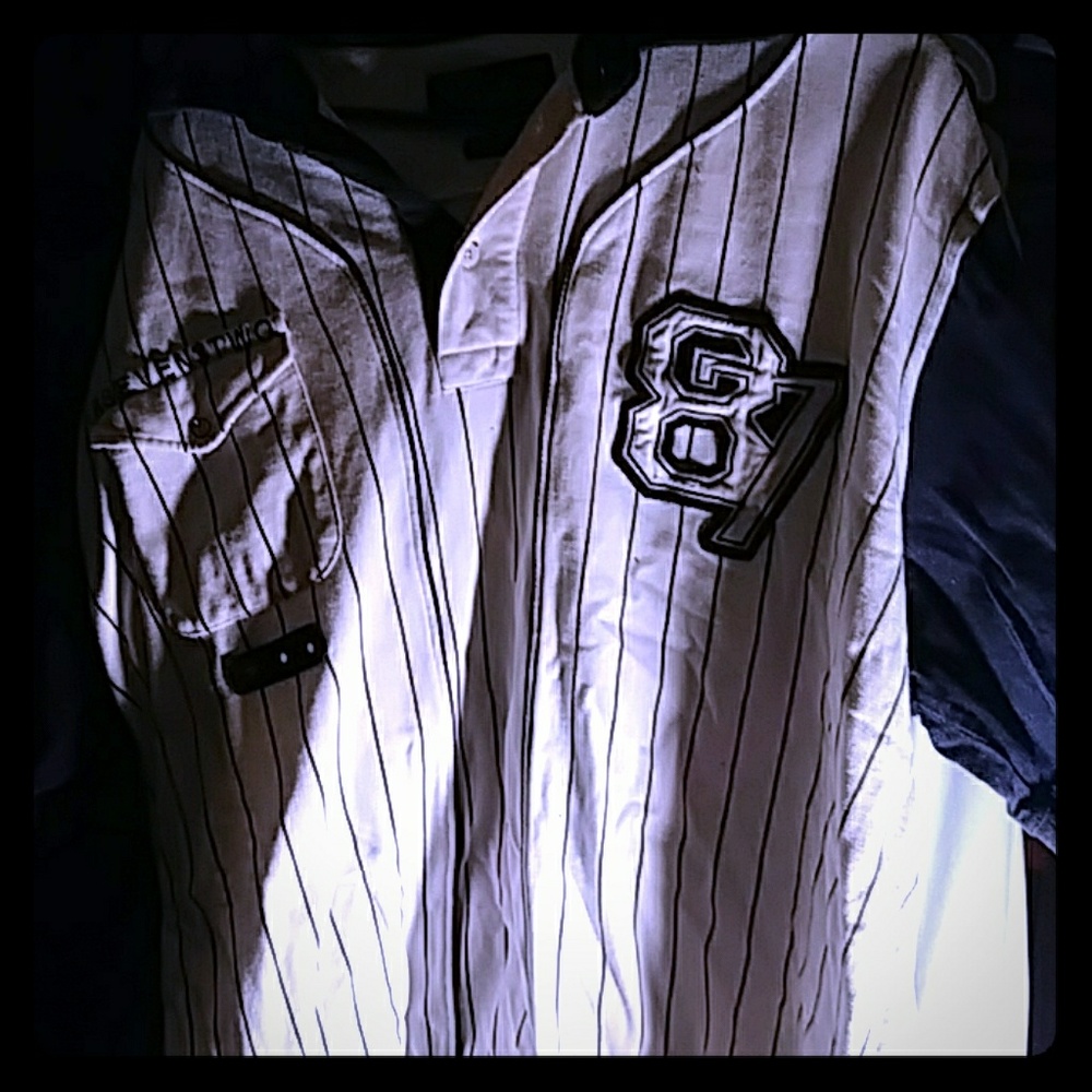 8732 shirt